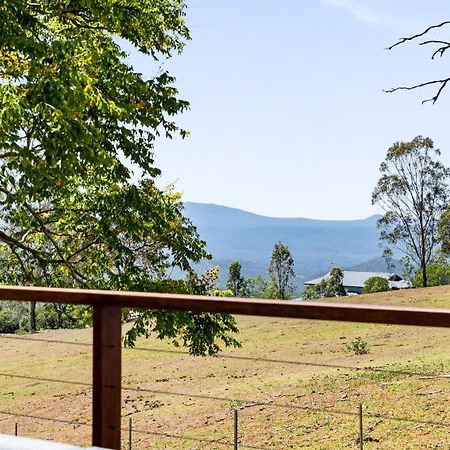 Hollow Tree Farm Toowoomba Bagian luar foto